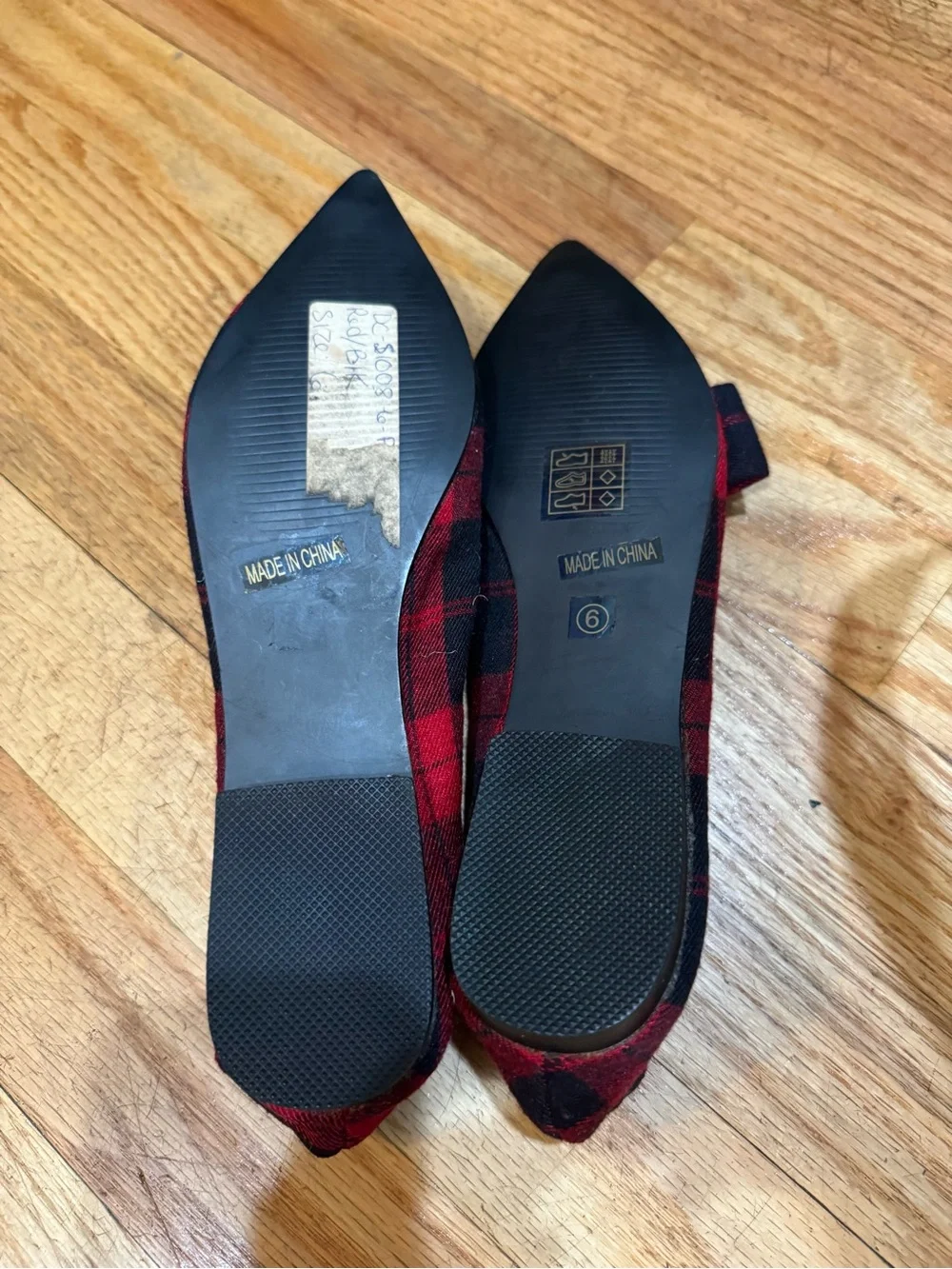 Like Dream Plaid Red Black Slip On Flats Shoes Pointed Toe Bow Size 6